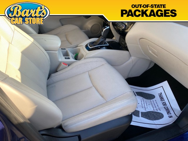Vehicle image 16 of 34