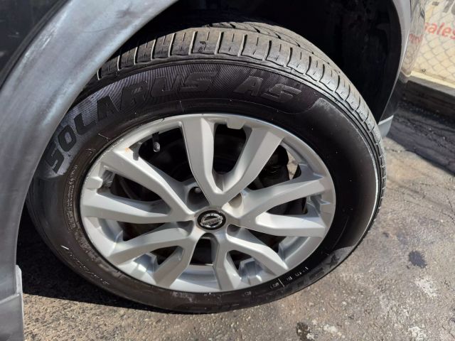 Vehicle image 49 of 50