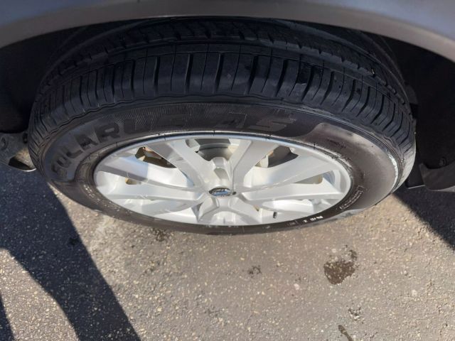 Vehicle image 46 of 50