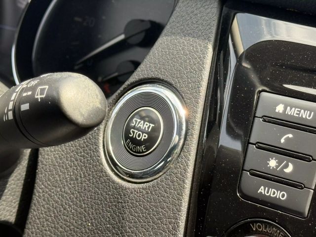 Vehicle image 35 of 50