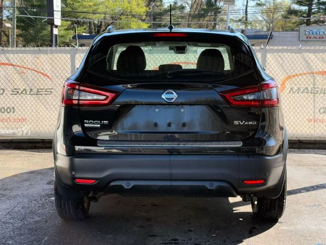 Vehicle image 9 of 50