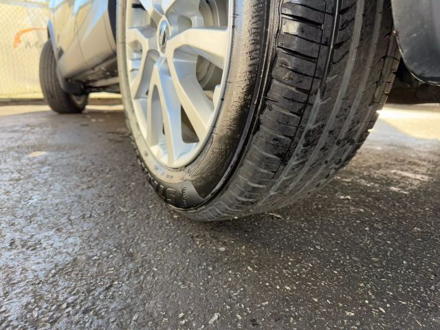 Vehicle image 44 of 50