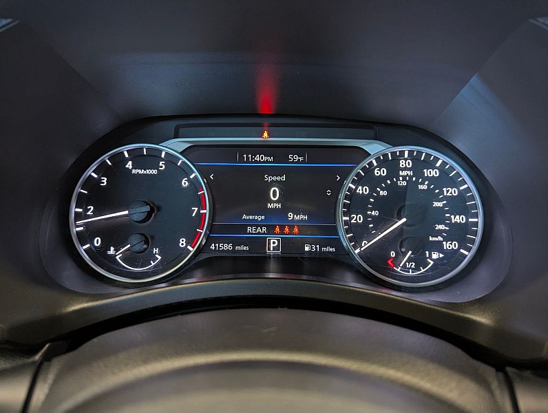 Vehicle image 22 of 27