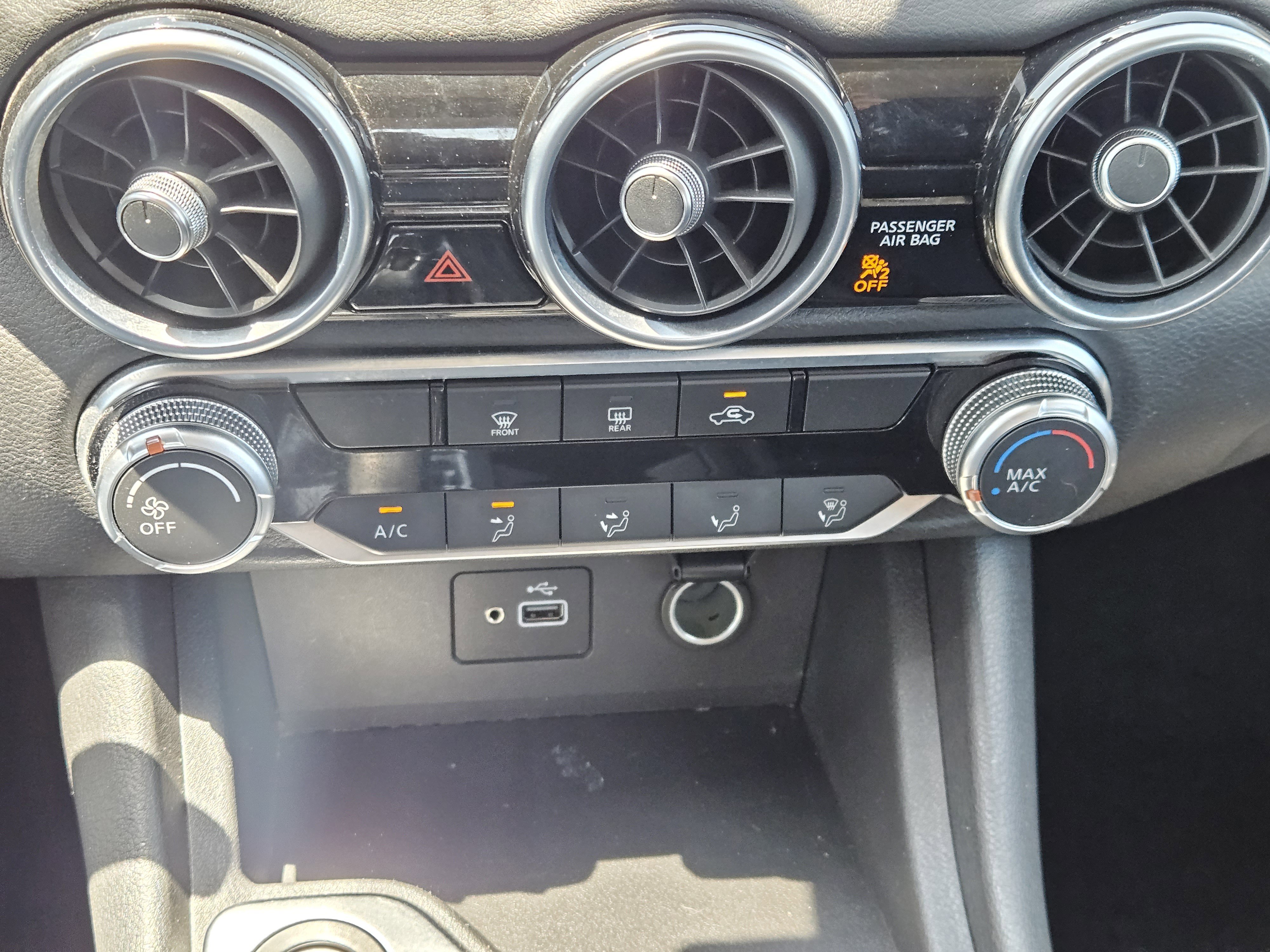 Vehicle image 15 of 23