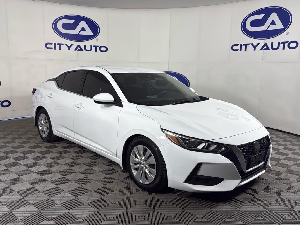 Vehicle image 2 of 30