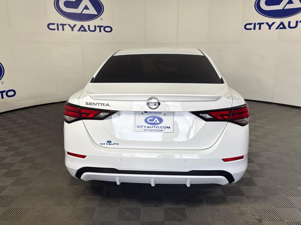 Vehicle image 5 of 30