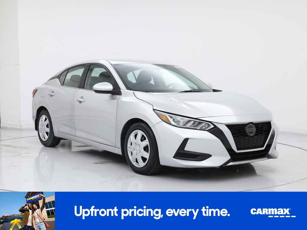 2020 Nissan Sentra S Image 2 of 22