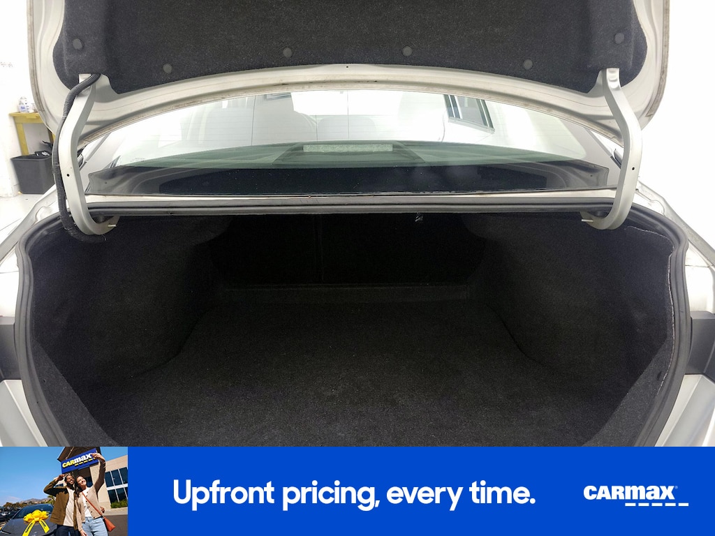 2020 Nissan Sentra S Image 7 of 22