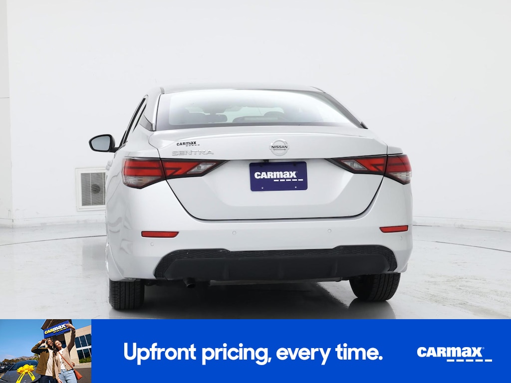 2020 Nissan Sentra S Image 4 of 22