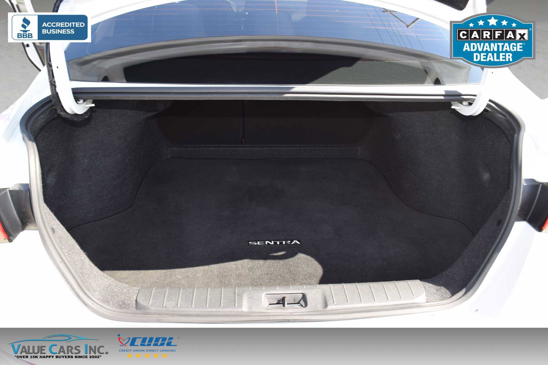 Vehicle image 24 of 25