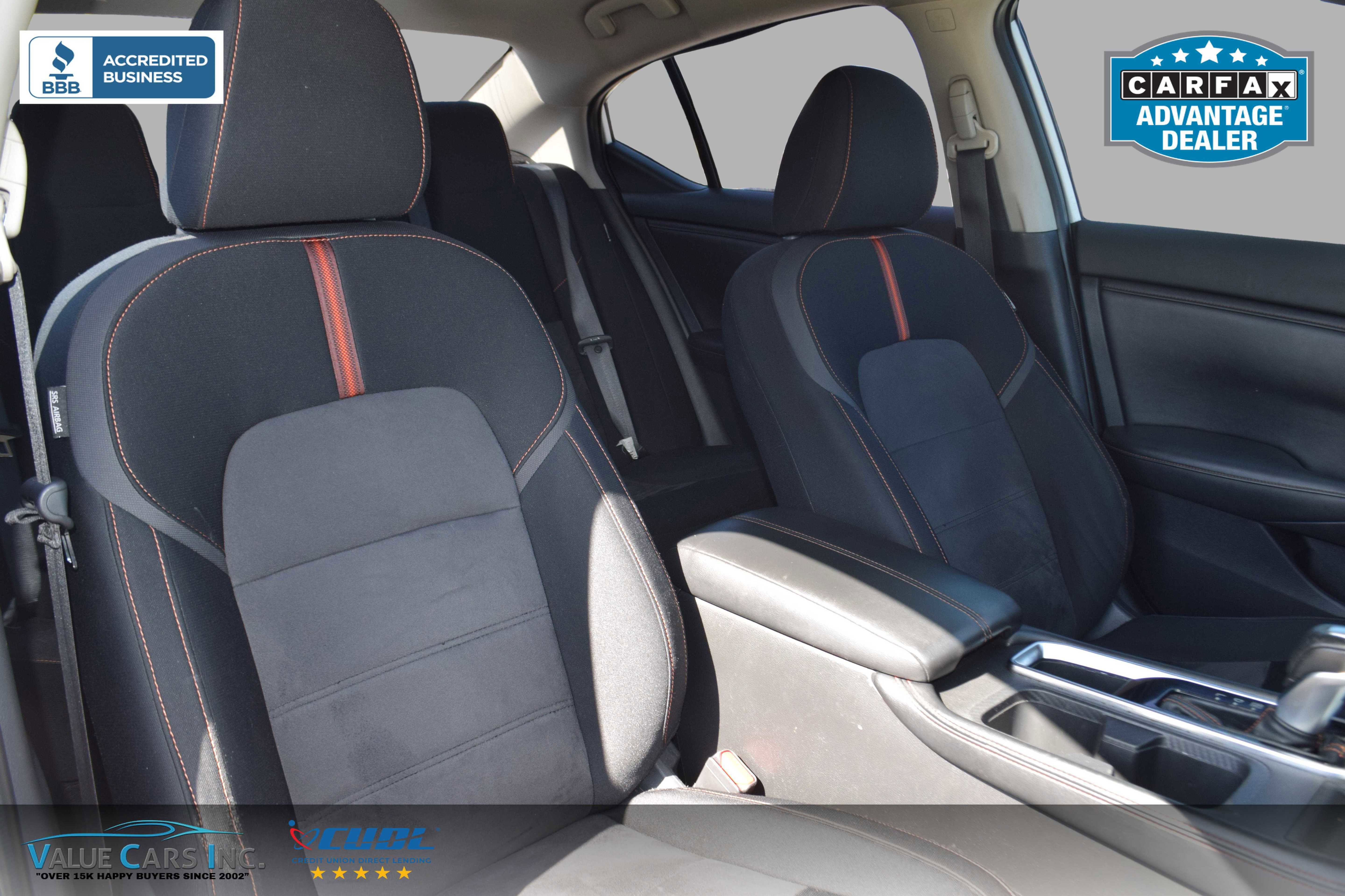 Vehicle image 17 of 25