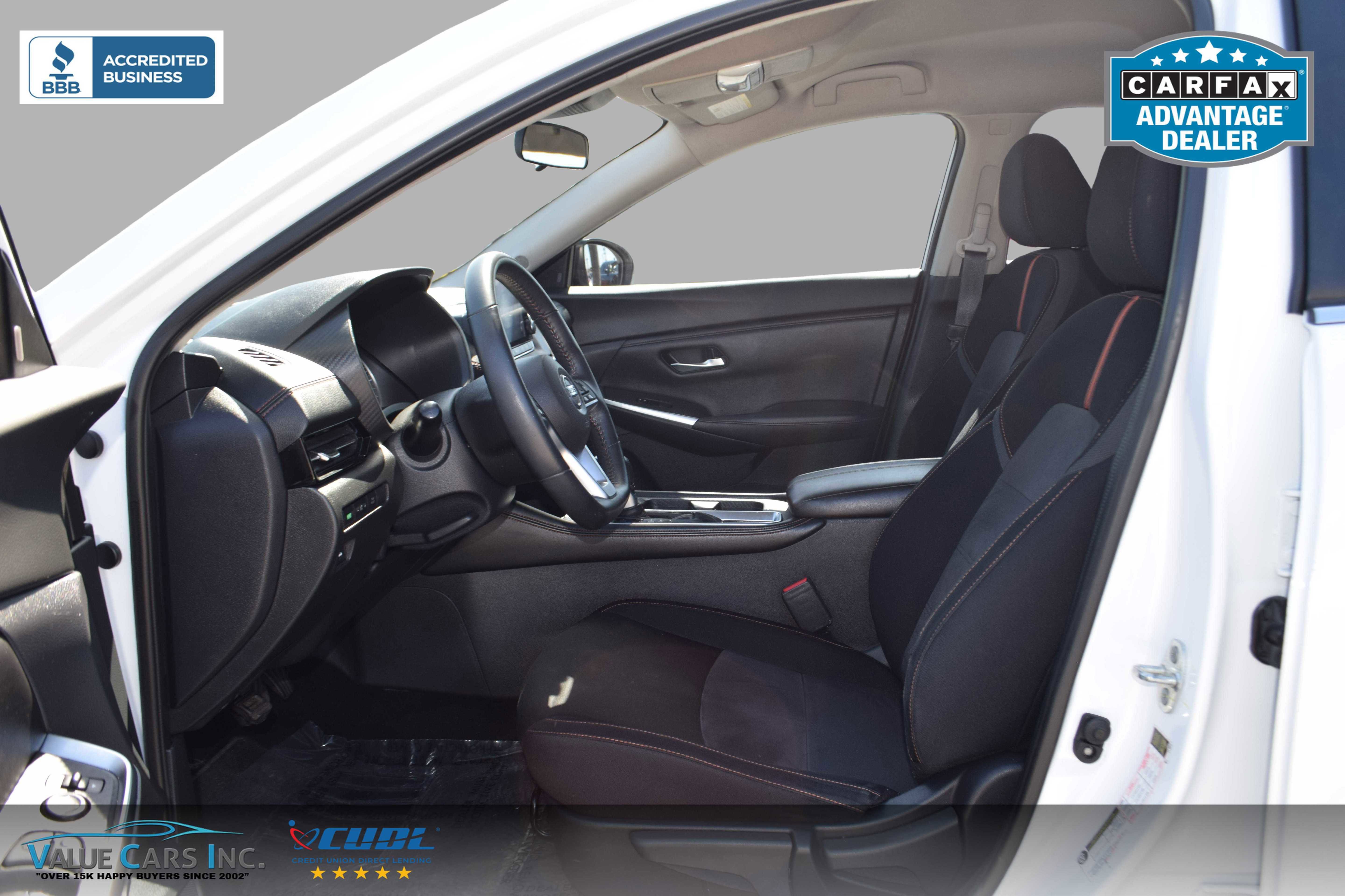 Vehicle image 14 of 25