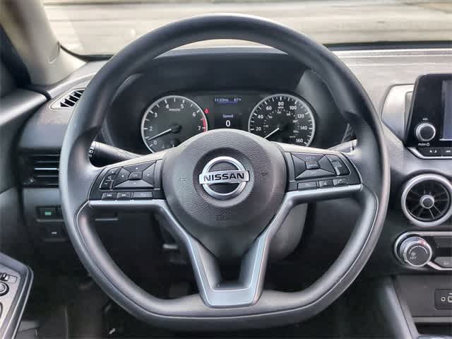 Vehicle image 23 of 36