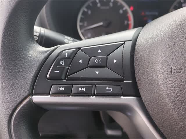 Vehicle image 24 of 36