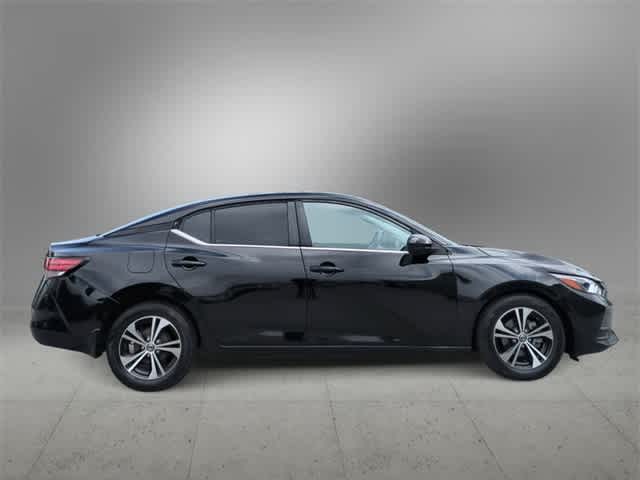 Vehicle image 7 of 36