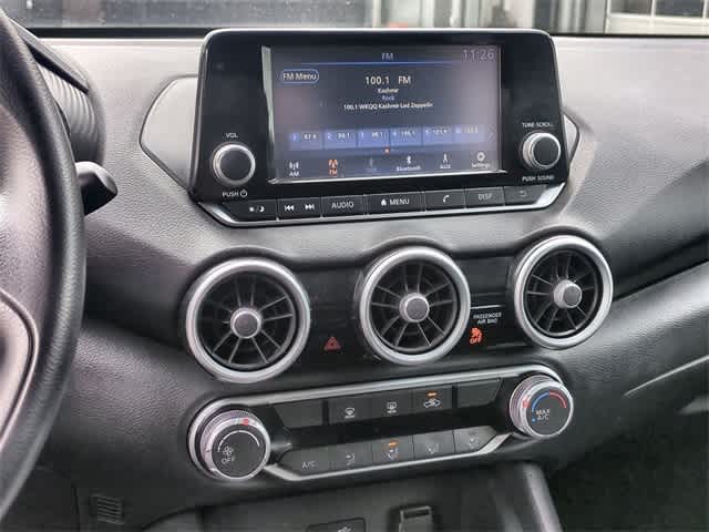 Vehicle image 28 of 36