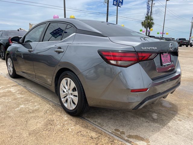 Vehicle image 7 of 22
