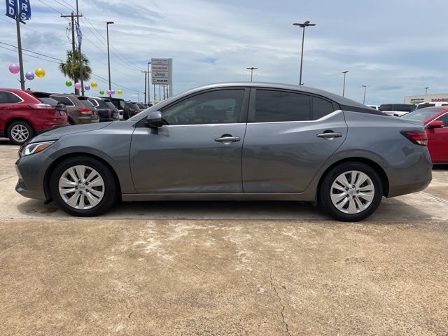 Vehicle image 8 of 22
