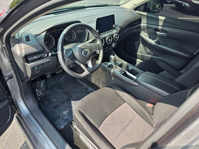 Vehicle image 15 of 38