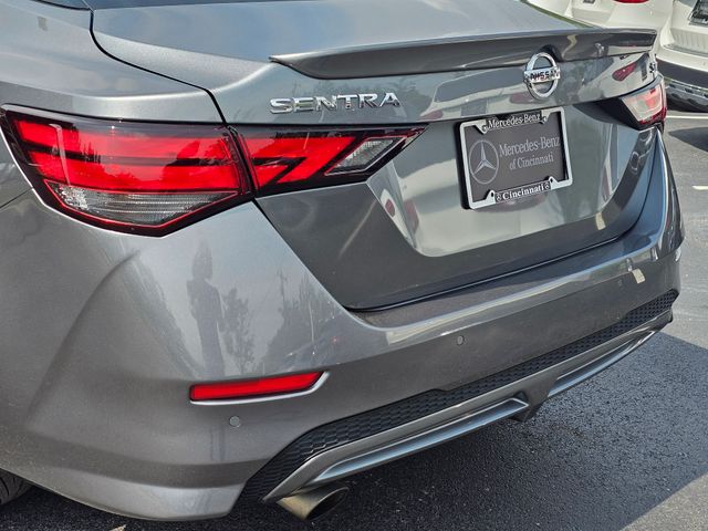 Vehicle image 14 of 38