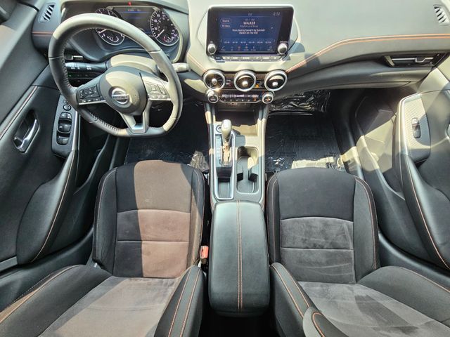 Vehicle image 28 of 38