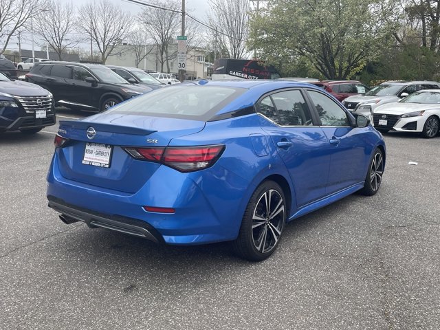 Vehicle image 6 of 31