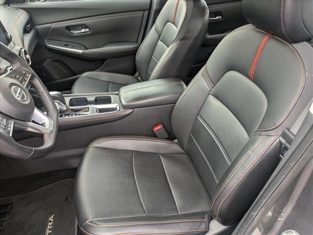 Vehicle image 15 of 24
