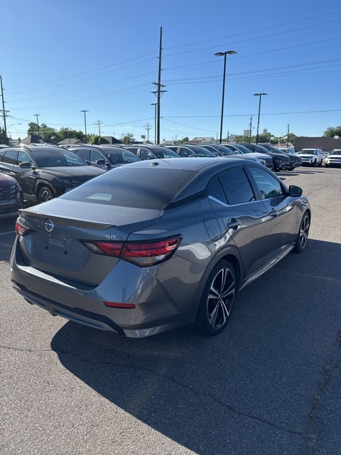 Vehicle image 5 of 20