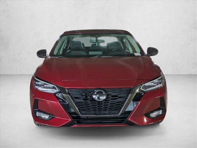 2020 Nissan Sentra SR Image 2 of 26
