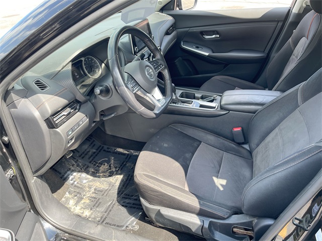 Vehicle image 12 of 42