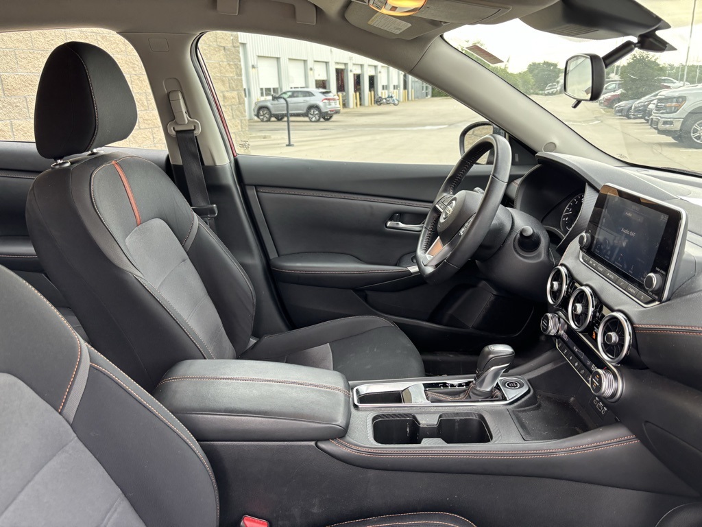 Vehicle image 27 of 27