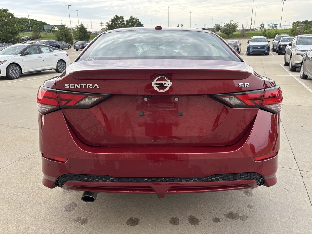 Vehicle image 5 of 27