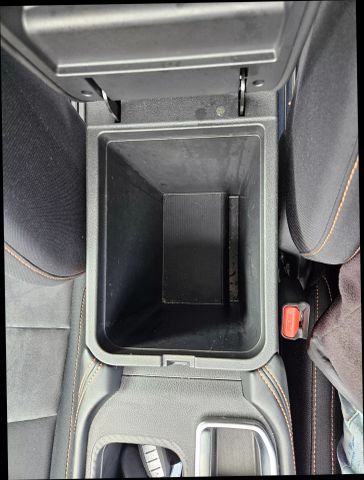 Vehicle image 47 of 62