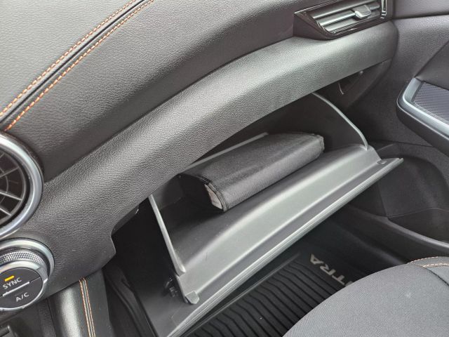 Vehicle image 49 of 62