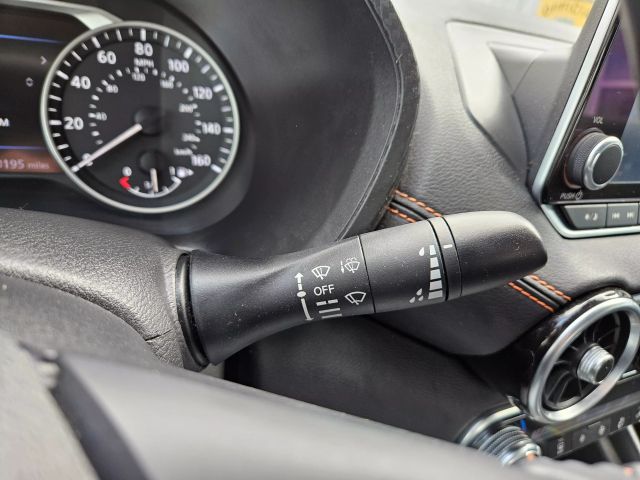 Vehicle image 54 of 62