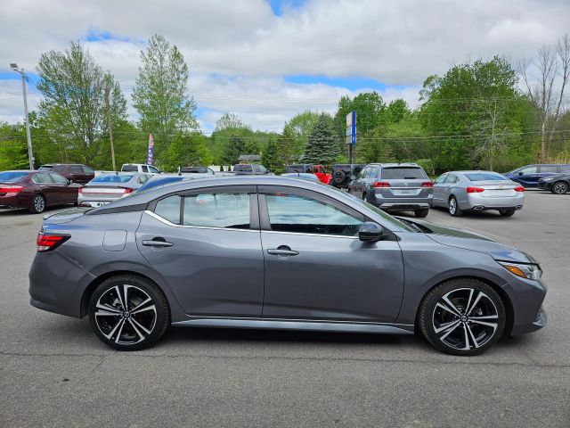 Vehicle image 8 of 62