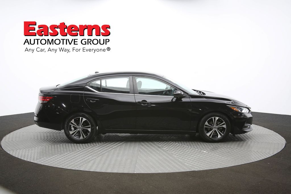 Vehicle image 17 of 62