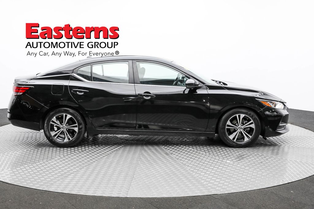 Vehicle image 18 of 62
