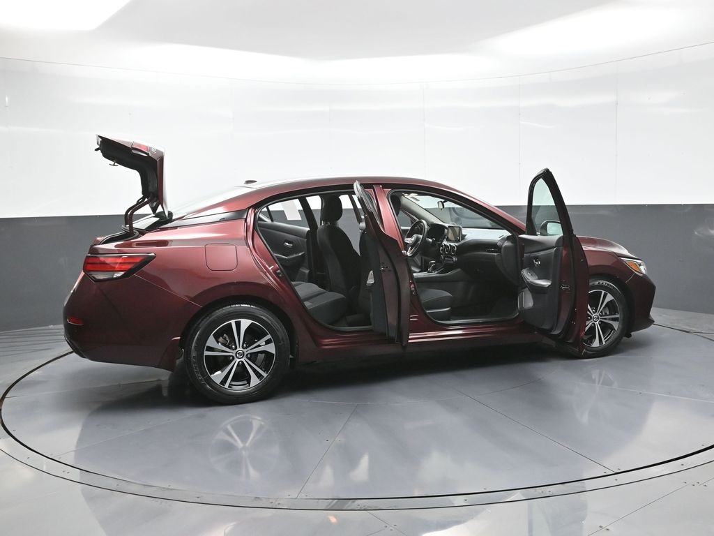 Vehicle image 14 of 57