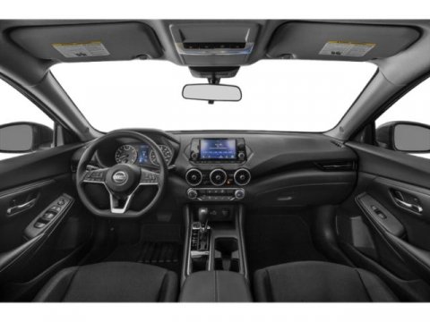 Vehicle image 11 of 18