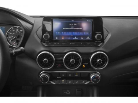 Vehicle image 13 of 18
