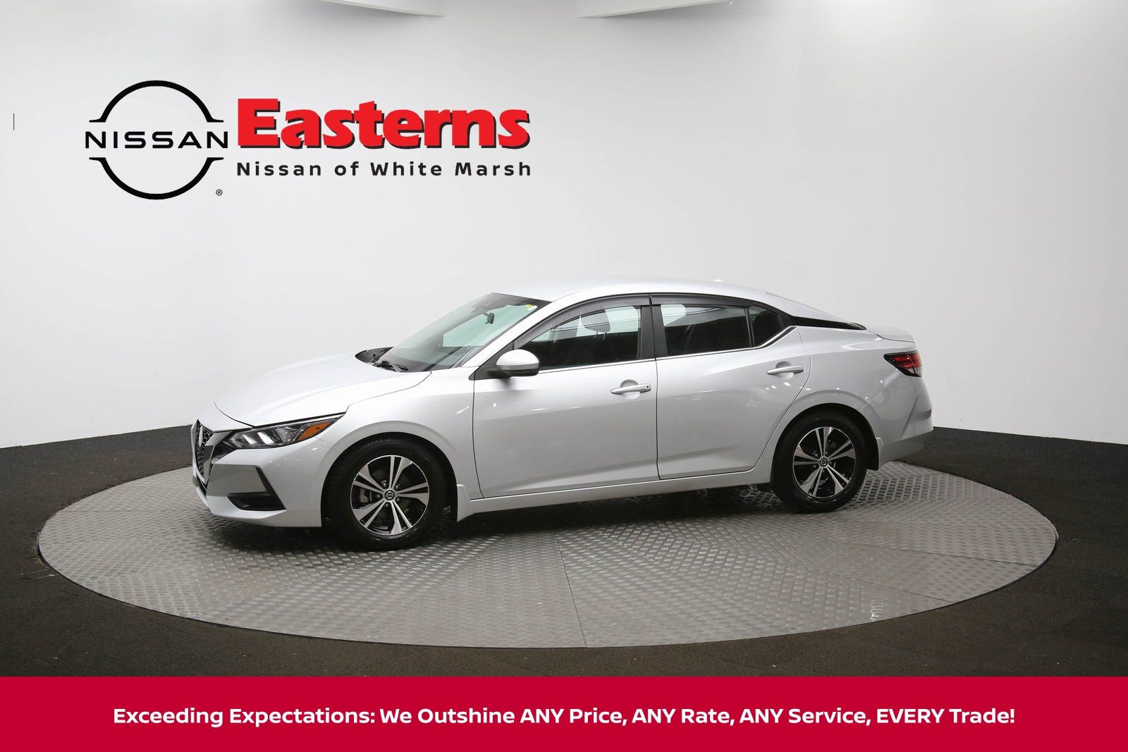 Vehicle image 2 of 61