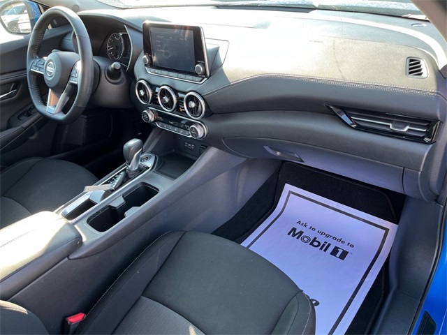 Vehicle image 26 of 30