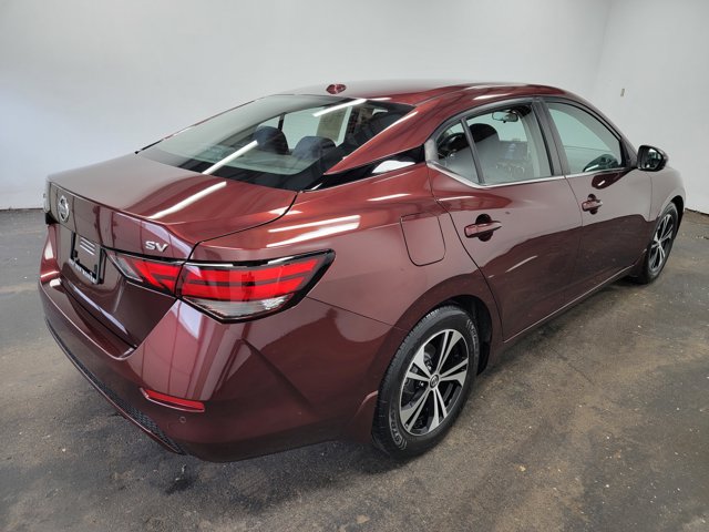 Vehicle image 3 of 21