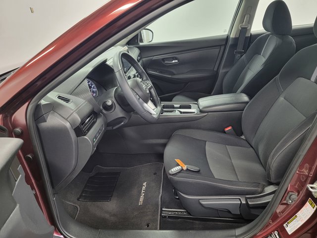 Vehicle image 5 of 21