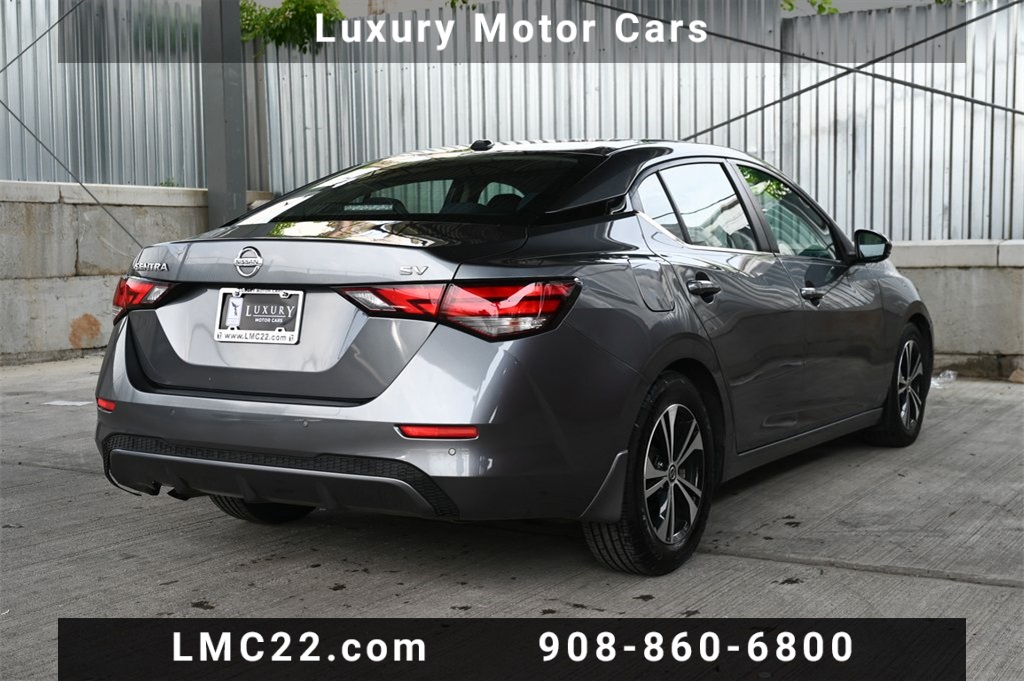Vehicle image 2 of 34