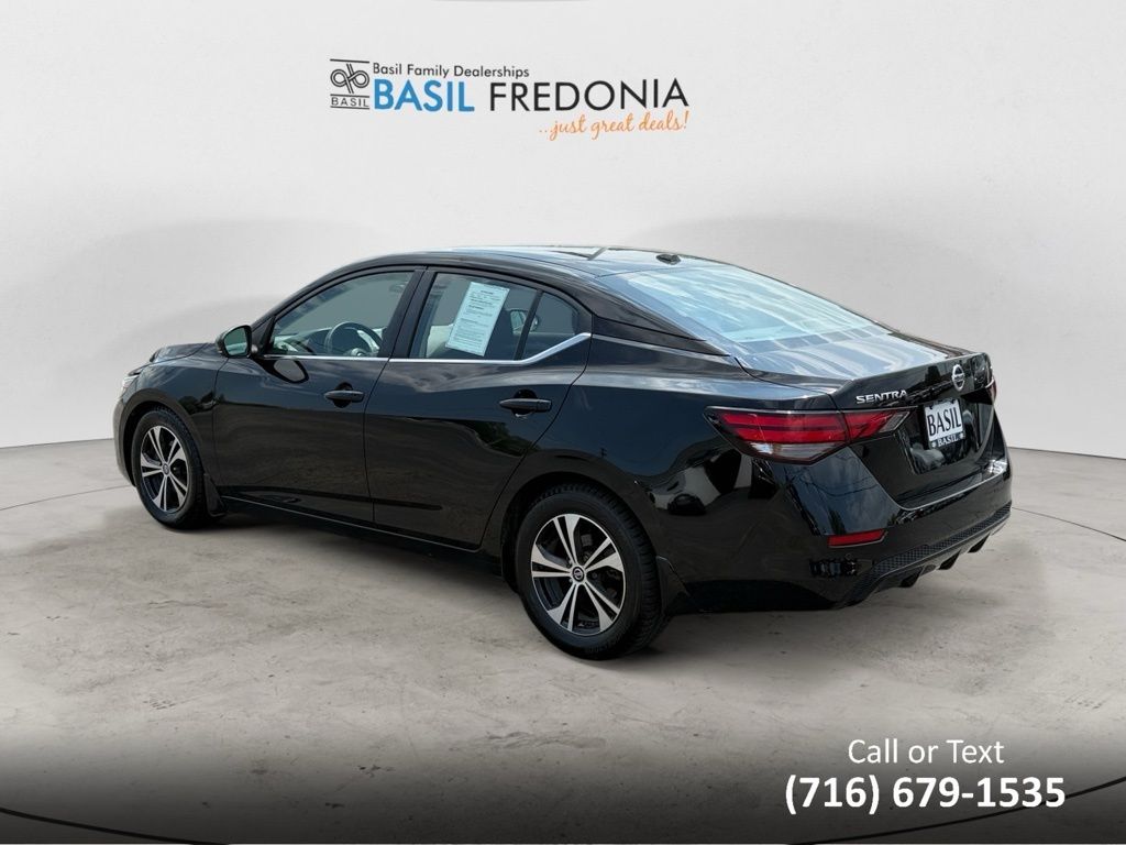 Vehicle image 7 of 16