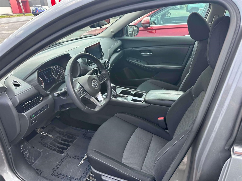 Vehicle image 13 of 29