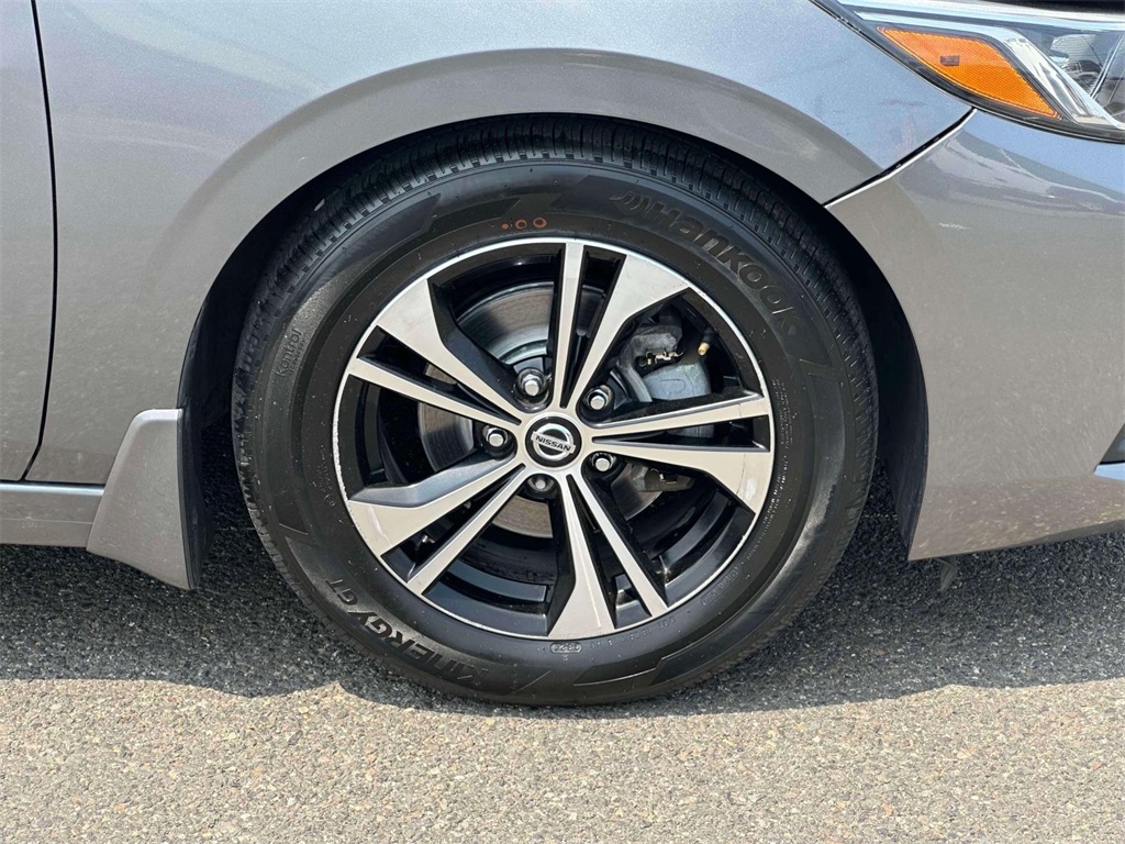 Vehicle image 6 of 29