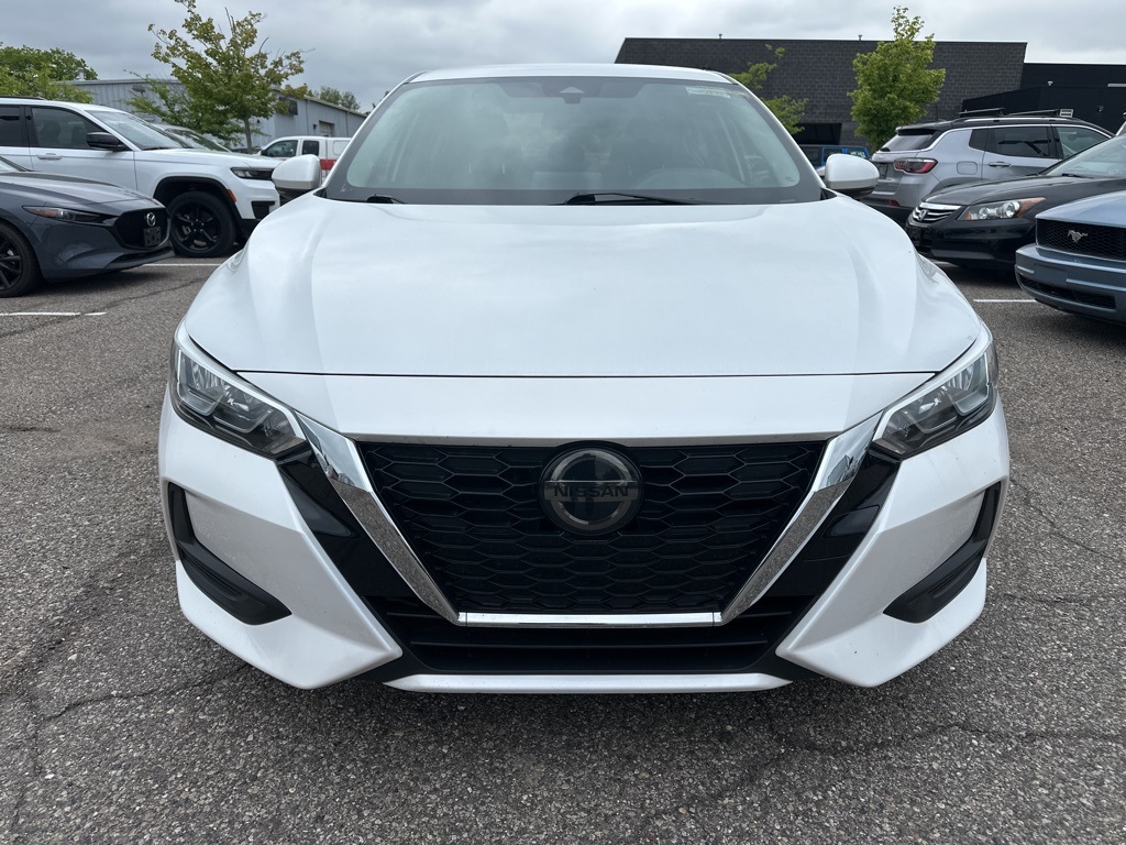 Vehicle image 2 of 12